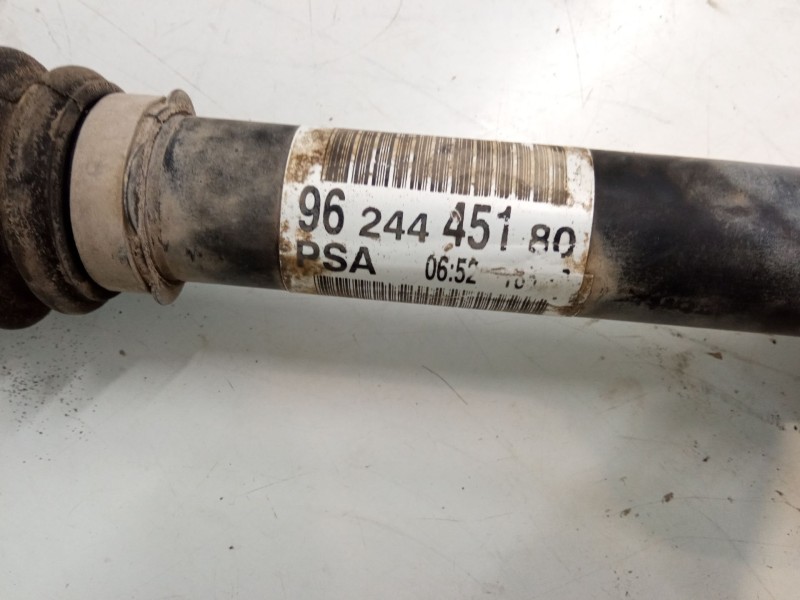Recambio de transmision delantera derecha para peugeot partner caja/chasis 1.6 hdi referencia OEM IAM 9624445180  