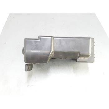 CAJA RELES / FUSIBLES 