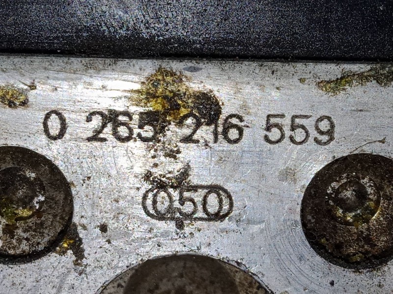 Recambio de abs para audi a4 b5 avant (8d5) 1.9 tdi referencia OEM IAM 02652165598E0614111AB  0273004281 Recambio de abs para audi a4 b5 avant (8d5) 1.9 tdi referencia OEM IAM 02652165598E0614111AB  0273004281