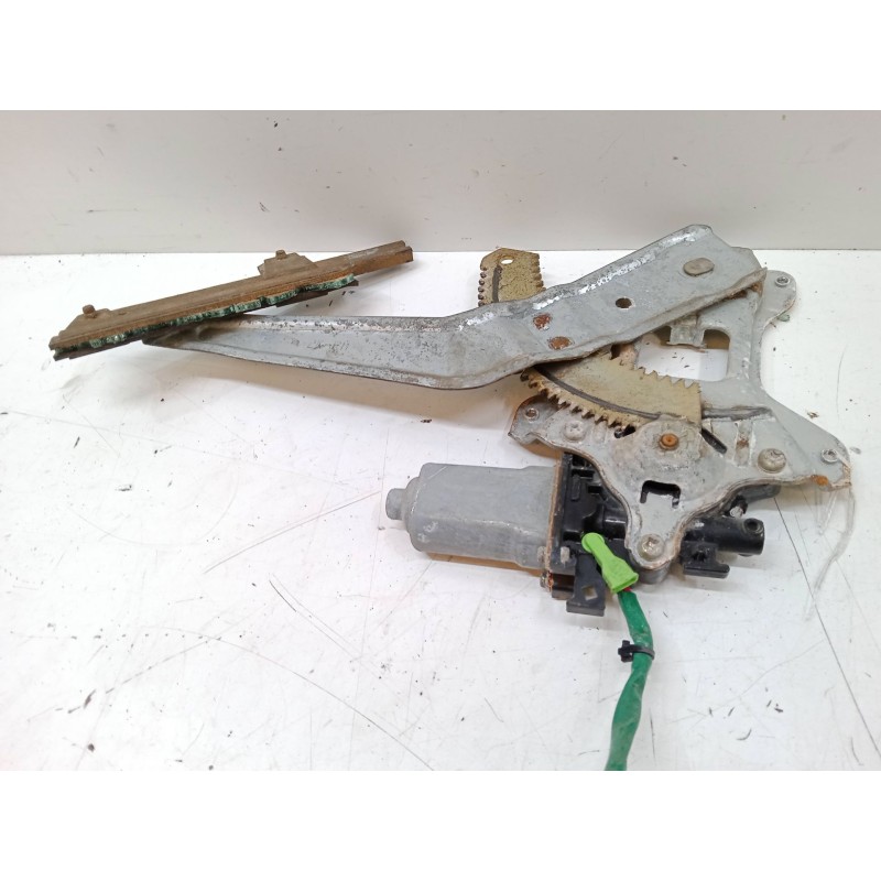 Recambio de elevalunas electrico trasero derecho para mitsubishi montero io i (h6_w, h7_w) 1.8 (h76w, h66w) referencia OEM IAM  