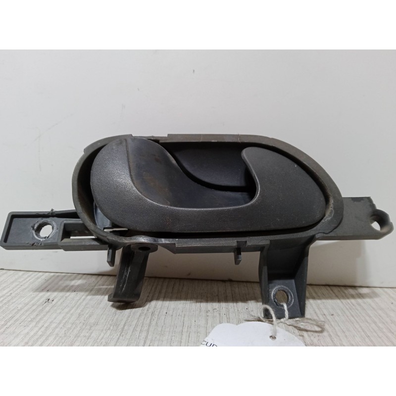 Recambio de maneta interior puerta delantera izquierda para fiat scudo caja/chasis (220_) 2.0 jtd referencia OEM IAM   