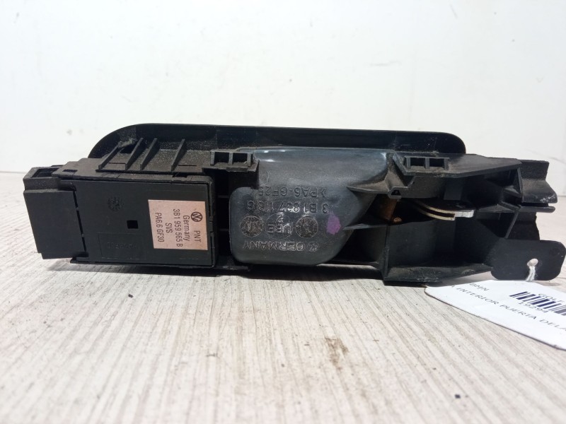 Recambio de maneta interior puerta delantera izquierda para volkswagen golf iv (1j1) 1.9 tdi referencia OEM IAM 3B1837113G  