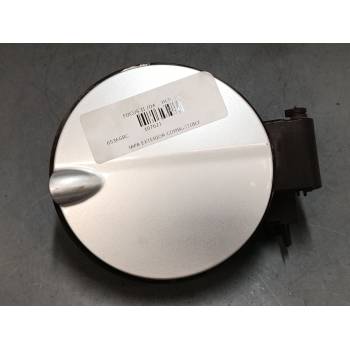 TAPA EXTERIOR COMBUSTIBLE 