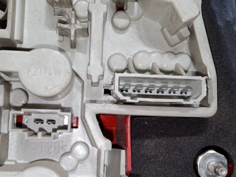 Recambio de piloto trasero izquierdo para volkswagen passat b5.5 (3b3) 1.9 tdi referencia OEM IAM   