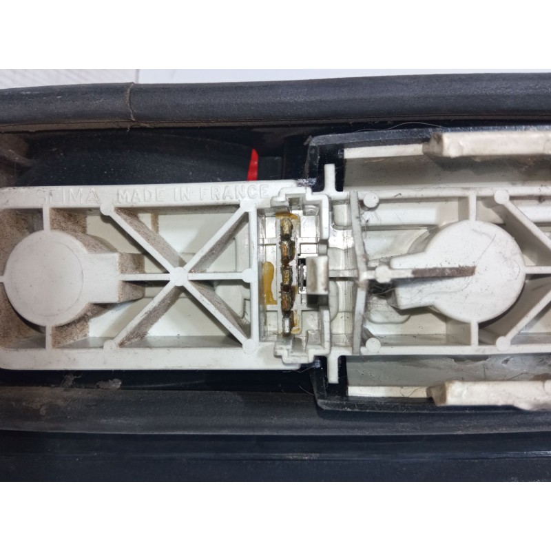 Recambio de piloto trasero izquierdo para renault express furgoneta/monovolumen (f40_, g40_) 1.6 d (f404) referencia OEM IAM   