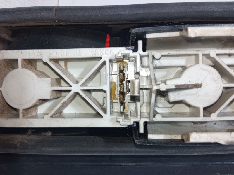 Recambio de piloto trasero izquierdo para renault express furgoneta/monovolumen (f40_, g40_) 1.6 d (f404) referencia OEM IAM   