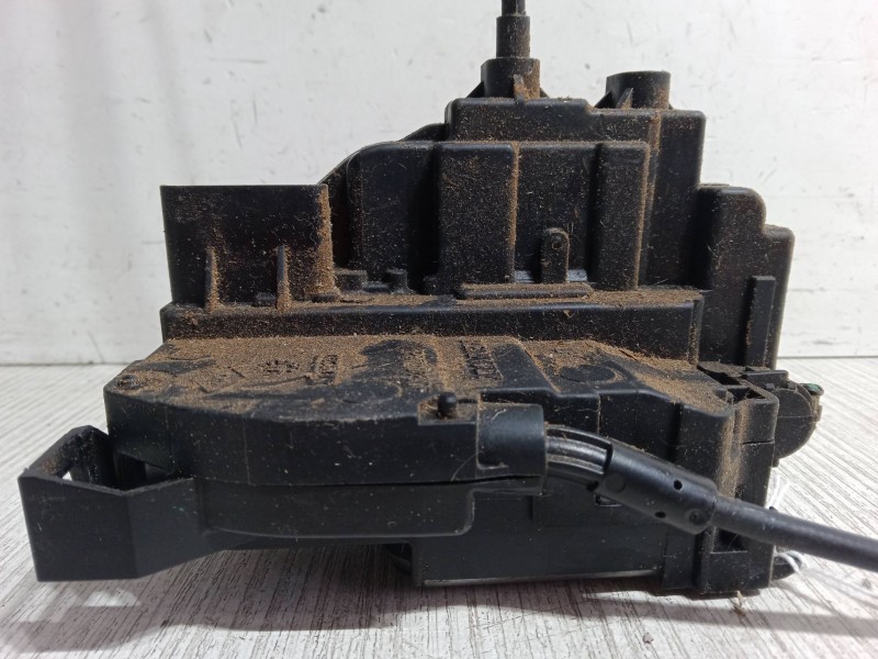 Recambio de cerradura puerta delantera derecha para renault scénic iii (jz0/1_) 1.5 dci referencia OEM IAM   