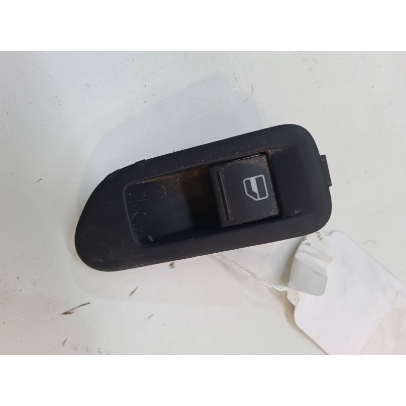 Recambio de mando elevalunas delantero derecho para volkswagen golf vi (5k1) 1.6 tdi referencia OEM IAM   