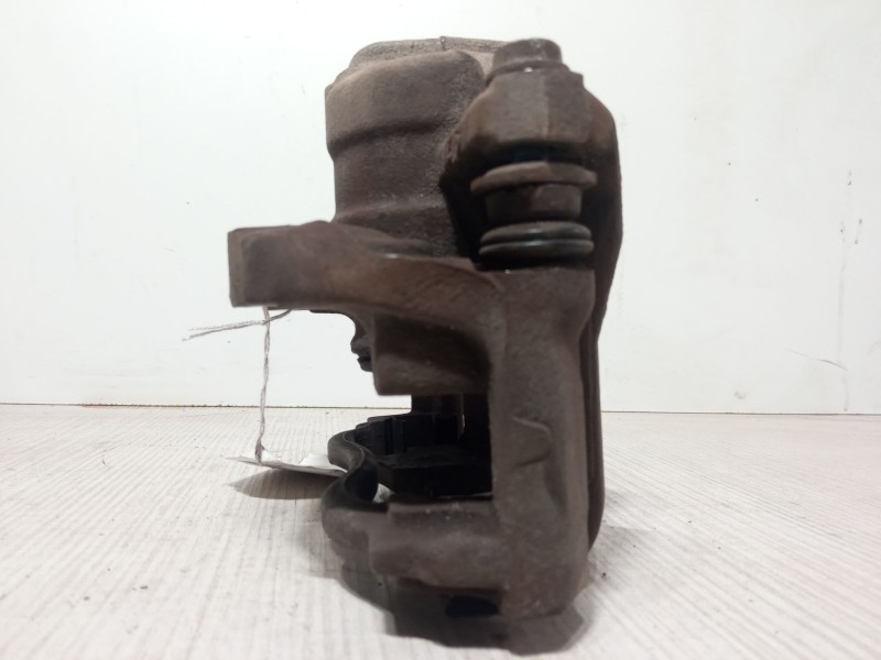 Recambio de pinza freno delantera izquierda para peugeot partner caja/chasis 1.6 hdi referencia OEM IAM 0204Y0113122G  