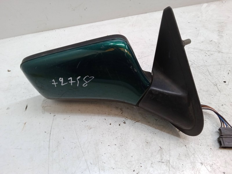 Recambio de retrovisor electrico derecho para volkswagen passat b3/b4 variant (3a5, 35i) 1.9 tdi referencia OEM IAM    Recambio de retrovisor electrico derecho para volkswagen passat b3/b4 variant (3a5, 35i) 1.9 tdi referencia OEM IAM