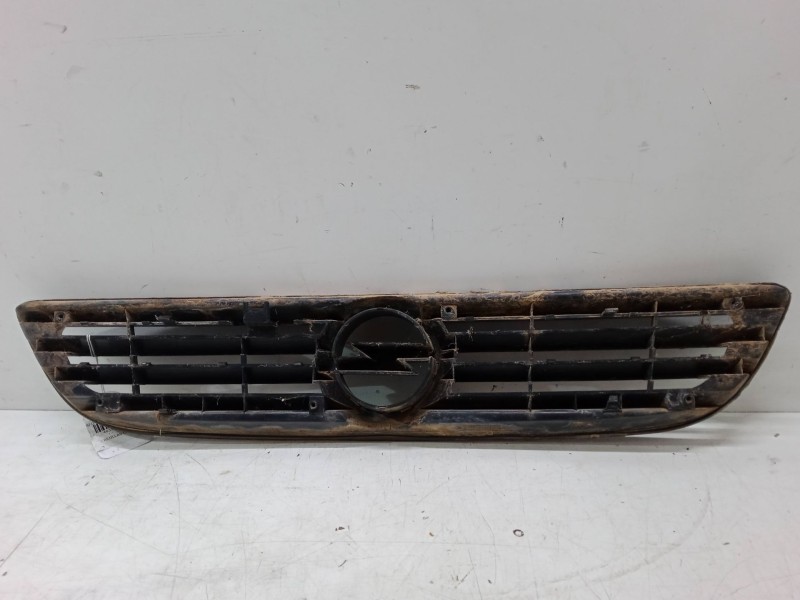 Recambio de rejillas capo para opel zafira a monospace (t98) 2.0 dti 16v (f75) referencia OEM IAM   