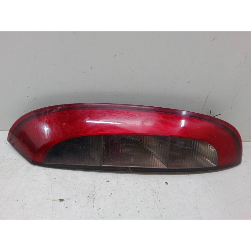 Recambio de piloto trasero derecho para opel corsa c (x01) 1.3 cdti (f08, f68) referencia OEM IAM   