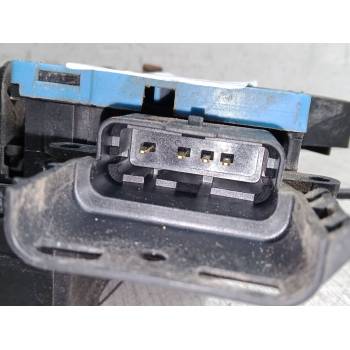 CERRADURA PUERTA TRASERA IZQUIERDA 