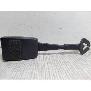 ANCLAJE CINTURON DELANTERO DERECHO 