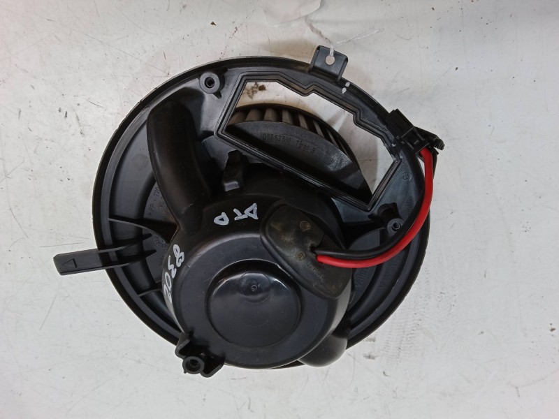 Recambio de motor calefaccion para seat leon (1p1) 1.9 tdi referencia OEM IAM   