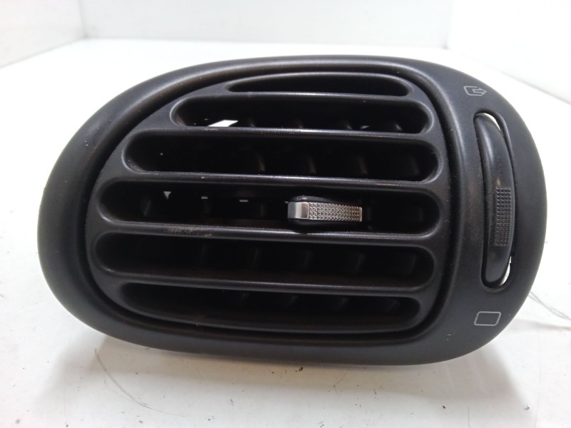 Recambio de aireador derecho para peugeot 206 hatchback (2a/c) 1.4 hdi eco 70 referencia OEM IAM   