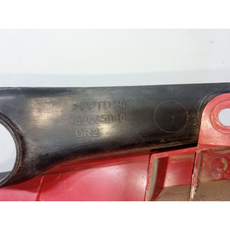Recambio de piloto trasero derecho para renault clio iii (br0/1, cr0/1) 1.2 16v (br02, br0j, br11, cr02, cr0j, cr11) referencia 