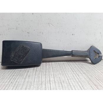 ANCLAJE CINTURON DELANTERO IZQUIERDO 