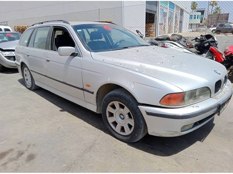 BMW 5 TOURING (E39)