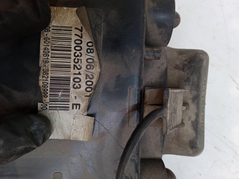 Recambio de faro izquierdo para renault master ii caja/chasis (ed/hd/ud) 2.2 dci 90 referencia OEM IAM   