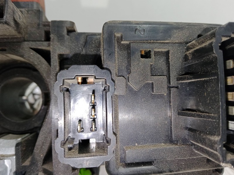 Recambio de mando luces para peugeot 207/207+ (wa_, wc_) 1.4 16v referencia OEM IAM 7701036542  