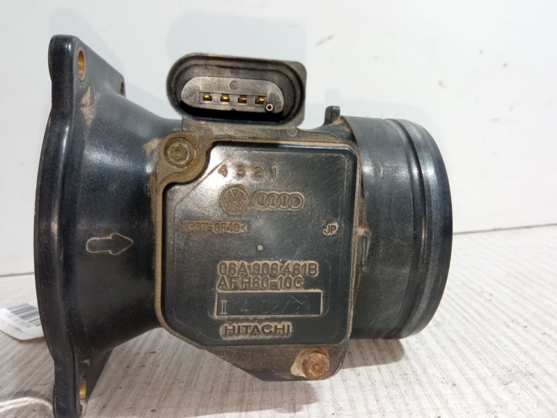 Recambio de caudalimetro para volkswagen passat b5 (3b2) 1.6 referencia OEM IAM 06A906461B  