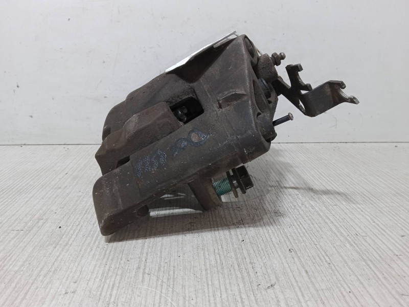 Recambio de pinza freno delantera derecha para audi a6 c6 avant (4f5) 3.0 tdi quattro referencia OEM IAM   