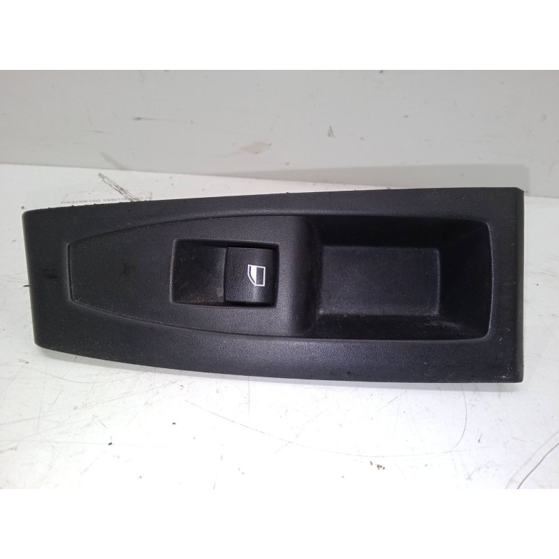 Recambio de mando elevalunas delantero derecho para bmw 2 active tourer (f45) 220 d referencia OEM IAM 920810702  