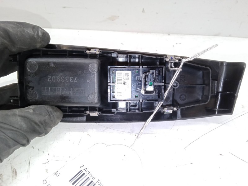 Recambio de mando elevalunas delantero derecho para bmw 2 active tourer (f45) 220 d referencia OEM IAM 920810702  