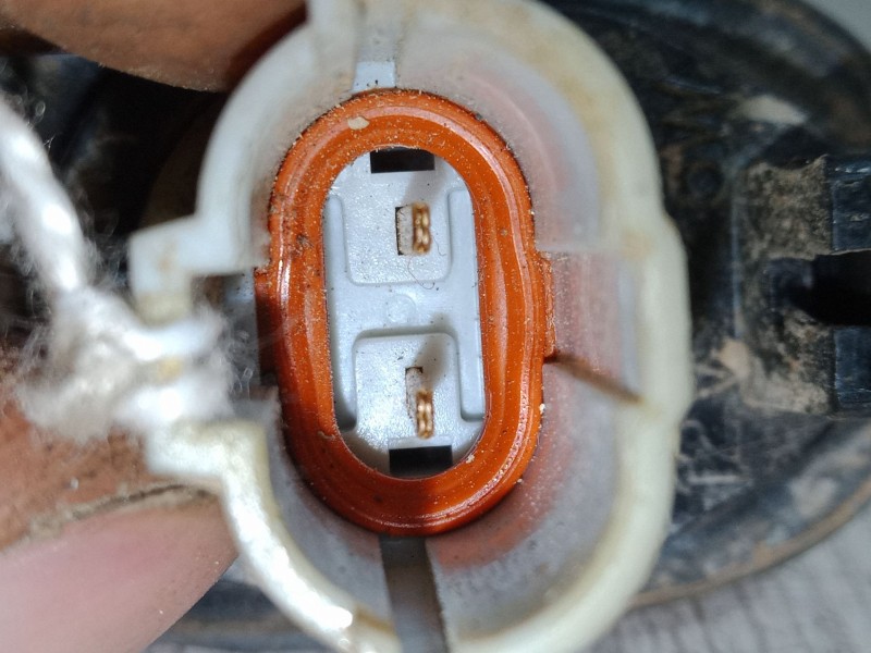 Recambio de intermitente lateral izquierdo para hyundai lantra ii (j-2) 1.9 d referencia OEM IAM   