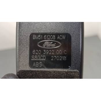 ANCLAJE CINTURON DELANTERO DERECHO 620392200C 