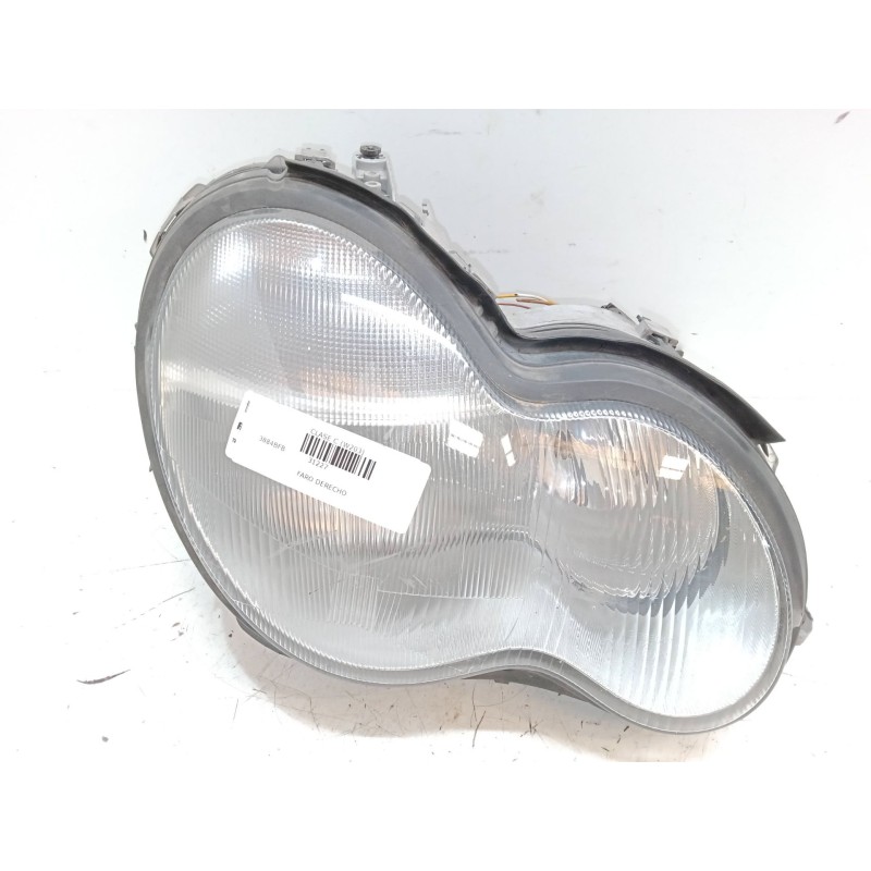 Recambio de faro derecho para mercedes-benz clase c (w203) c 320 (203.064) referencia OEM IAM   