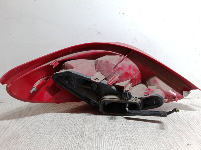 Recambio de piloto trasero derecho para peugeot 207 cc (wd_) 1.6 16v referencia OEM IAM   
