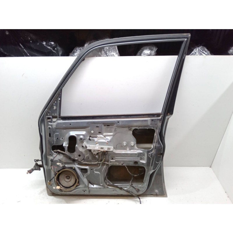 Recambio de puerta delantera derecha para mitsubishi montero io i (h6_w, h7_w) 1.8 (h76w, h66w) referencia OEM IAM   