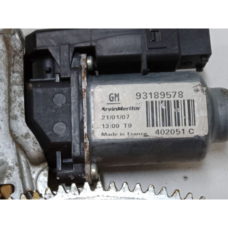 Recambio de elevalunas electrico delantero derecho para opel meriva a monospace (x03) 1.3 cdti (e75) referencia OEM IAM 93189578