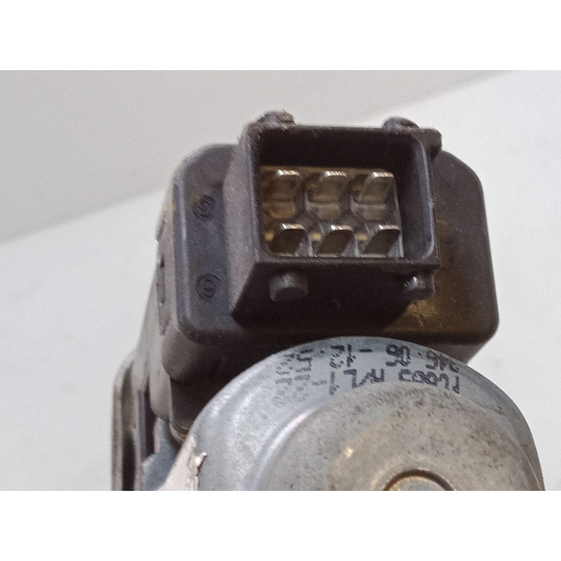 Recambio de elevalunas electrico delantero derecho para opel meriva a monospace (x03) 1.3 cdti (e75) referencia OEM IAM 93189578