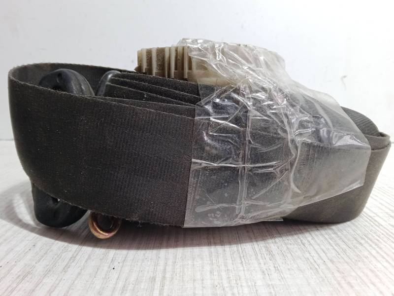 CINTURON SEGURIDAD DELANTERO DERECHO 