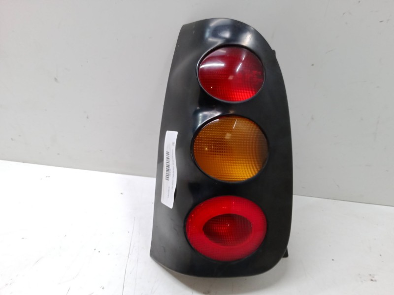 Recambio de piloto trasero izquierdo para smart smart for two mcc01b03e3 referencia OEM IAM   