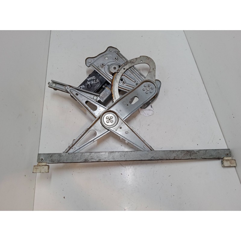 Recambio de elevalunas electrico delantero izquierdo para renault megane iii hatchback (bz0/1_, b3_) 1.5 dci referencia OEM IAM 