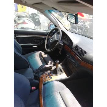 BMW 5 TOURING (E39)