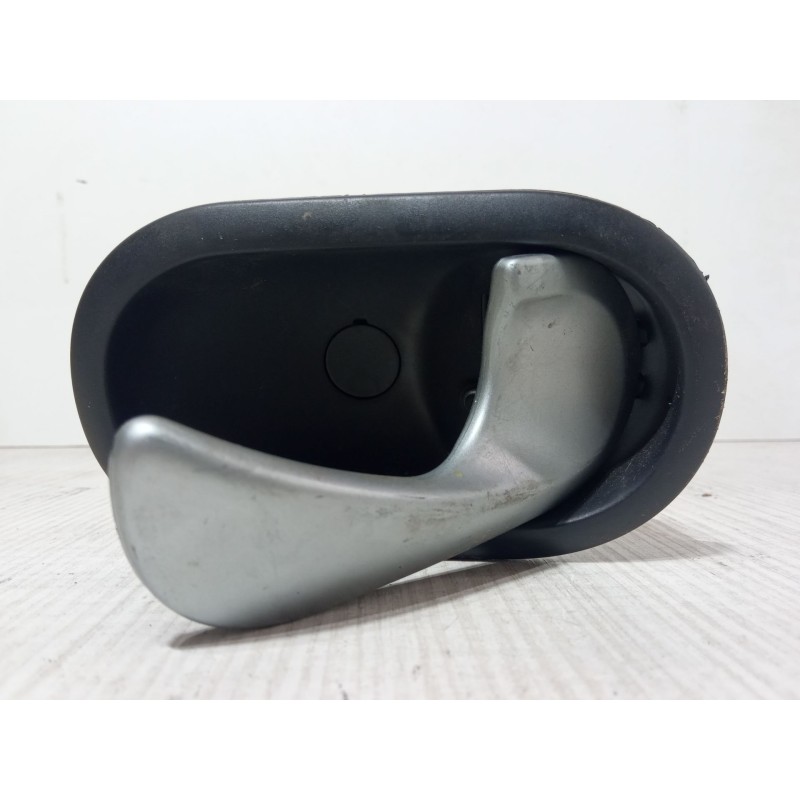 Recambio de maneta interior puerta delantera derecha para renault clio iii (br0/1, cr0/1) 1.2 16v (br02, br0j, br11, cr02, cr0j,