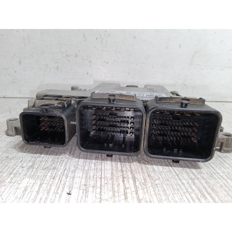 Recambio de centralita motor uce para peugeot 207 cc (wd_) 1.6 16v referencia OEM IAM 96631937809664738680 MEV17.4 0261201505