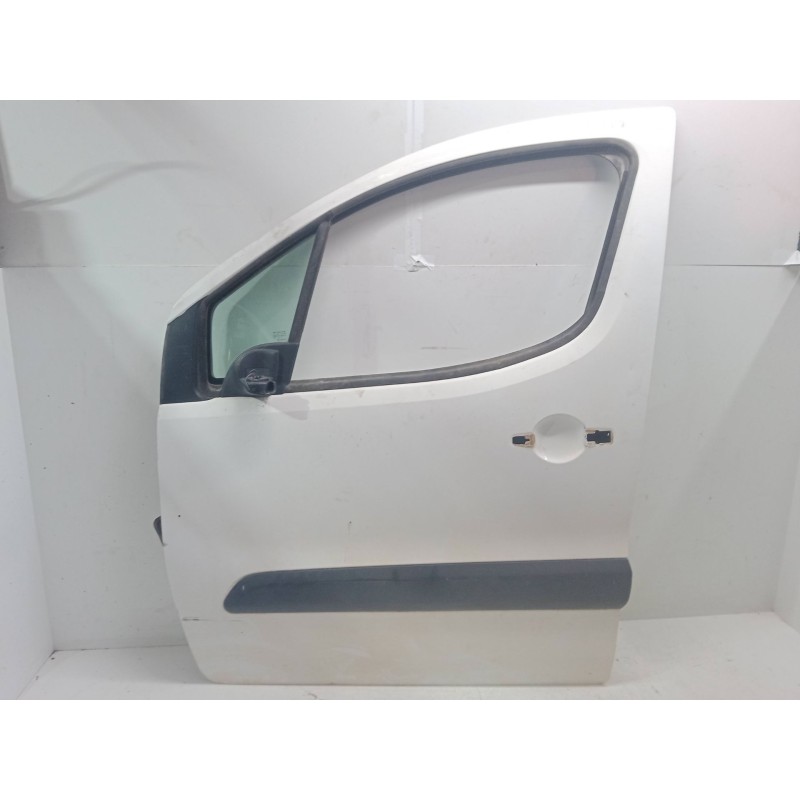 Recambio de puerta delantera izquierda para peugeot partner tepee 1.6 bluehdi 100 referencia OEM IAM   