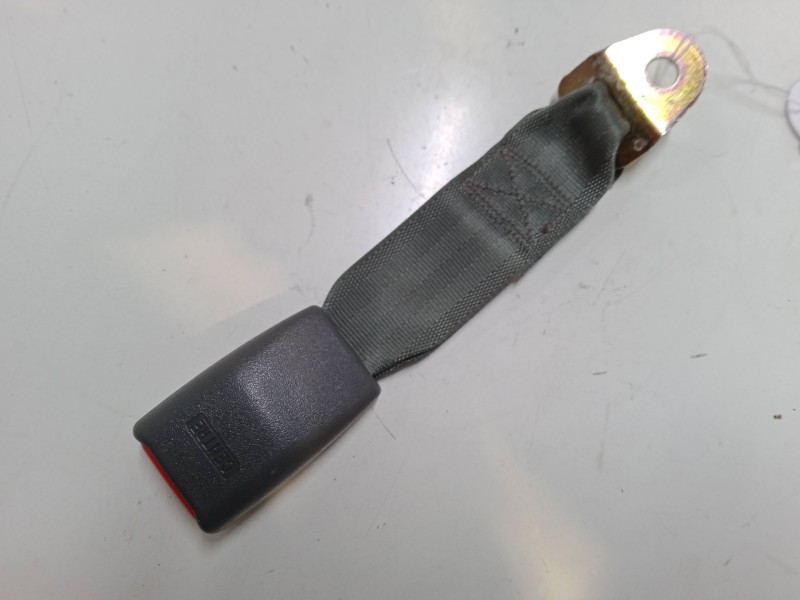 Recambio de anclaje cinturon trasero derecho para hyundai santa fé i (sm) 2.0 crdi referencia OEM IAM   