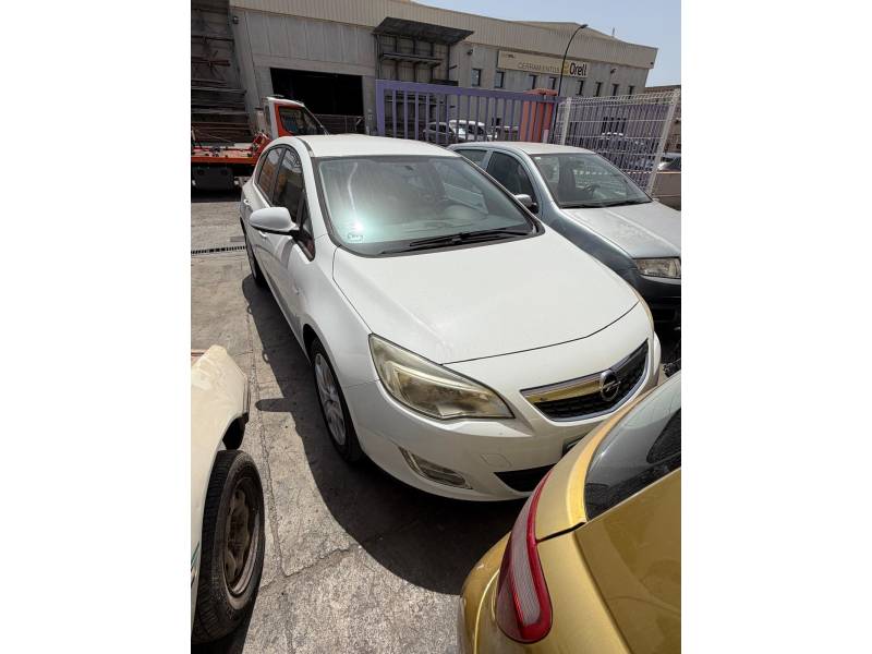 OPEL ASTRA J (P10)