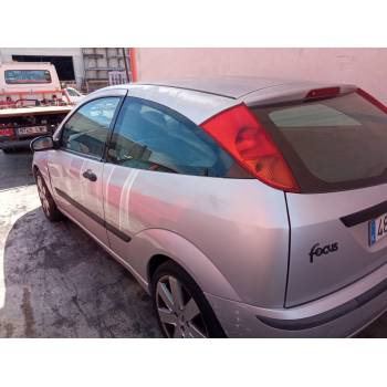 FORD FOCUS I SEDÁN (DFW)