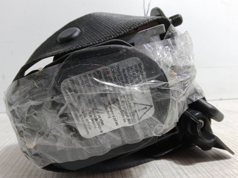 Recambio de cinturon con pretensor delantero derecho para bmw 7 (e65, e66, e67) 735 i, li referencia OEM IAM   