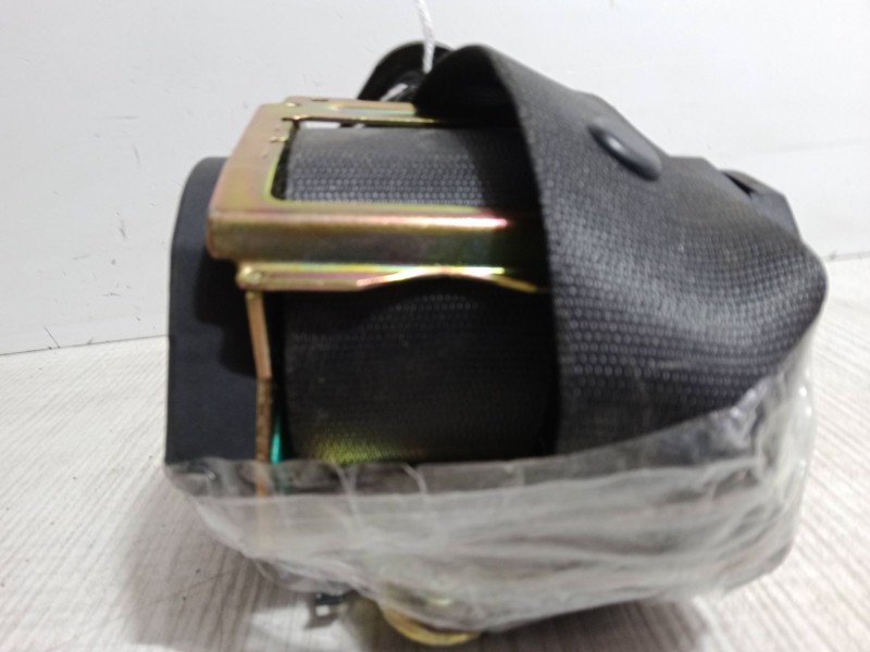 Recambio de cinturon con pretensor delantero derecho para bmw 7 (e65, e66, e67) 735 i, li referencia OEM IAM   