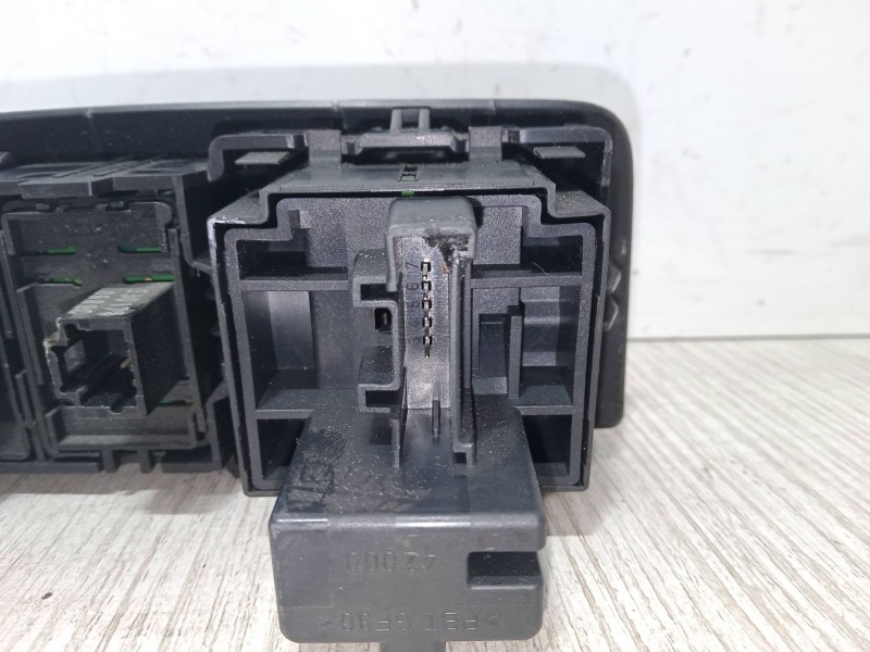 Recambio de regulador altura luces para renault megane iii hatchback (bz0/1_, b3_) 1.5 dci referencia OEM IAM 648450001R  