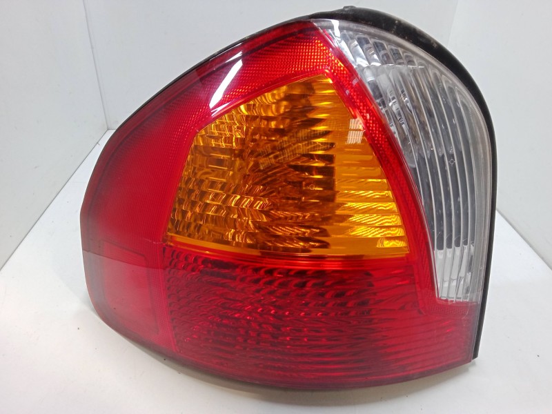 Recambio de piloto trasero izquierdo para hyundai santa fé i (sm) 2.0 crdi referencia OEM IAM   